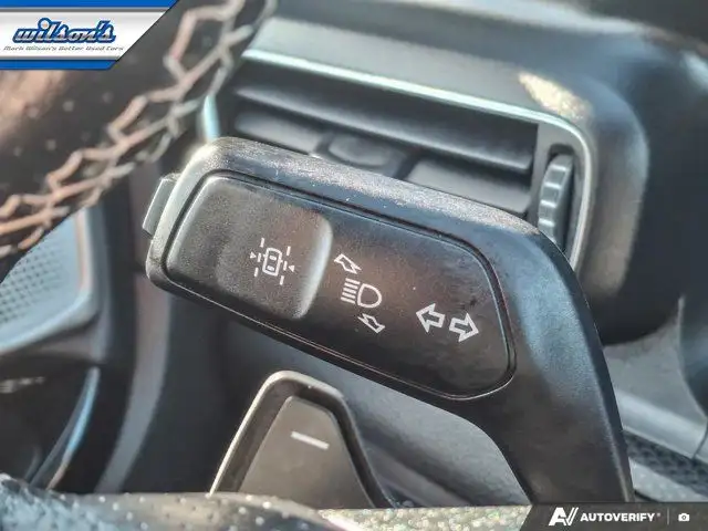 2022 Ford Explorer ST 4WD | Split Leather Buckets | Pano Roof in Cars & Trucks in Guelph - Image 17