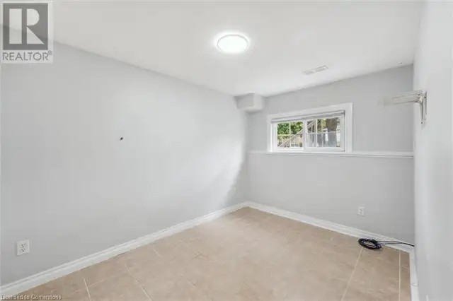 244 WESTWOOD Drive Kitchener, Ontario in Houses for Sale in Kitchener / Waterloo - Image 30