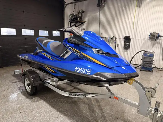 2016 Yamaha WAVE RUNNER FX CRUISER SVHO **MOTEUR SUPERCHARGED 25 in Personal Watercraft in Laval / North Shore - Image 7