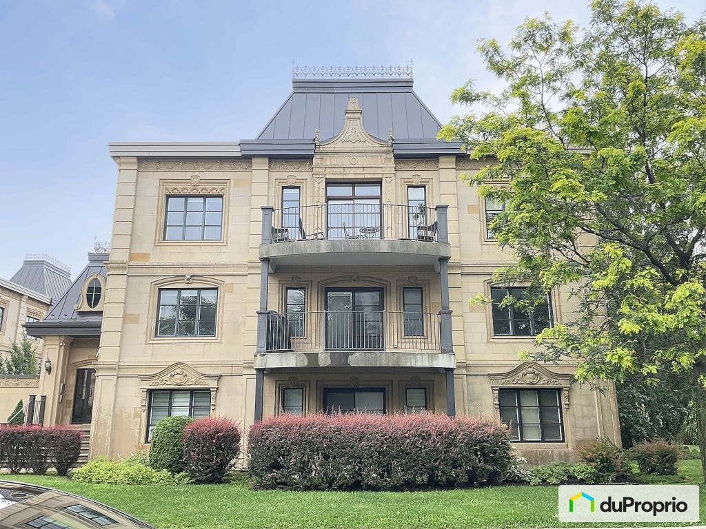 $384,900 - Condominium for sale in Charlemagne — photo 1