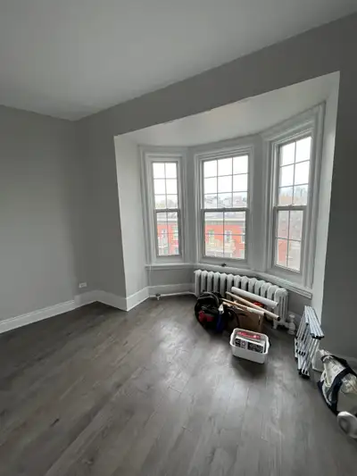 3 bedroom unit for rent in Downtown Ottawa!