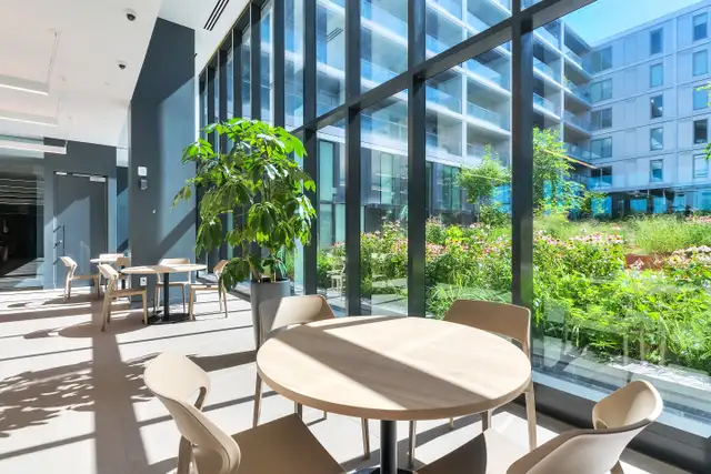 3.5 condo appartement luxe à louer à Outremont-Milhaus in Long Term Rentals in City of Montréal - Image 20