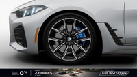 Découvrez la nouvelle BMW i4 xDrive40 Gran Coupé, une fusion parfaite d'électrification et de sporti... (image 6)