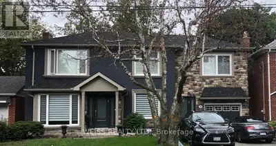 Private entrance with full natural light picture window. Enclosed entrance with vinyl covered steps...