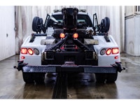 **ONE OWNER - ACCIDENT FREE** 212,725 KM This 2008 Dodge Ram 4500 4x4 Quad Cab SLT Tow Truck is powe... (image 6)
