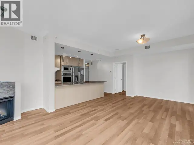 1905 1211 MELVILLE STREET Vancouver, British Columbia in Condos for Sale in Vancouver - Image 13