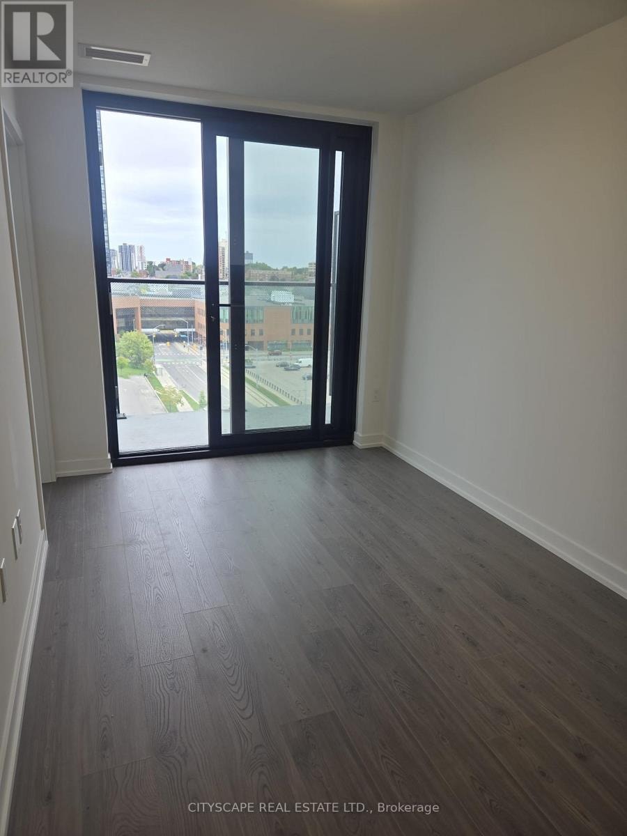 905 - 30 FRANCIS STREET S Kitchener, Ontario 5