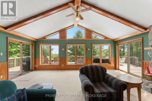 9856 HURON PLACE Lambton Shores (Grand Bend), Ontario in Houses for Sale in Grand Bend - Image 10