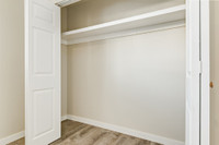 Welcome to your future home! Kelly Apartments is an ideal location for families, young professionals... (image 8)