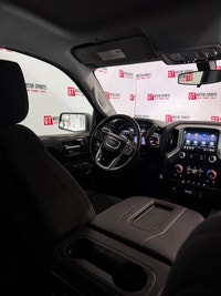 [""] . Engine: 6 Safety Equipment Airbags, Dual-stage frontal airbags for driver and front outboard... (image 9)