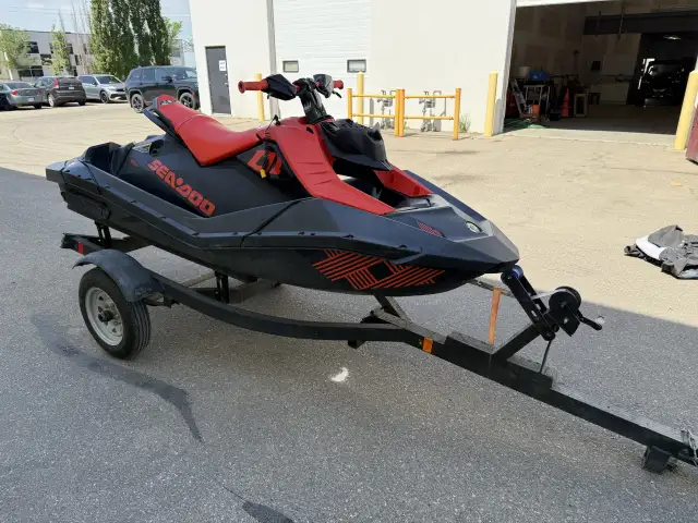 2021 SEADOO SPARK TRIXX (FINANCING AVAILABLE) in Personal Watercraft in Strathcona County - Image 10