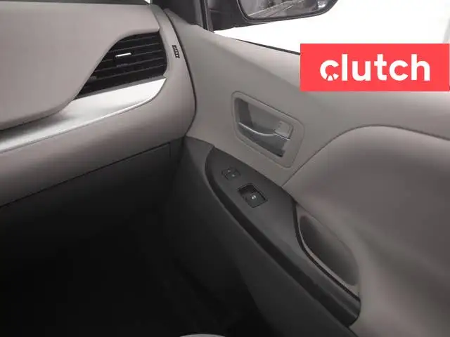 2020 Toyota Sienna LE 8-Passenger in Cars & Trucks in City of Toronto - Image 45