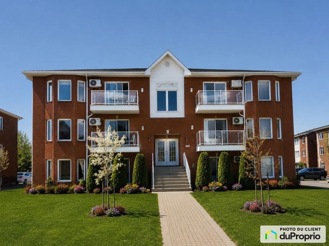 $378,280 - Condominium for sale in Longueuil (St-Hubert) — photo 1