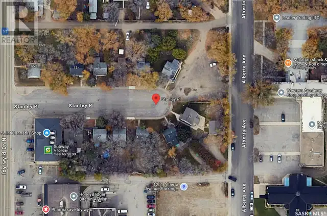 3 Stanely PLACE Saskatoon, Saskatchewan628637902437131213
