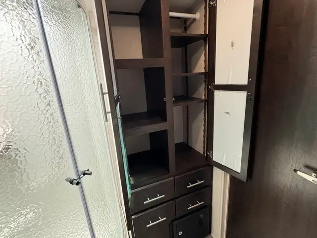 2019 Forest River SURVEYOR 285 IKLE in Travel Trailers & Campers in St. Albert - Image 23