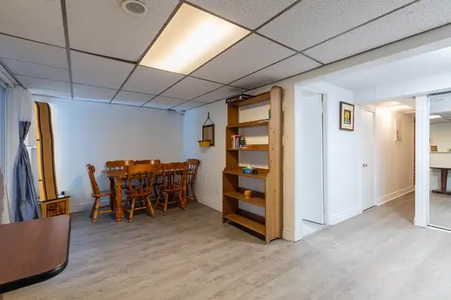 Beautiful 3 Bed, 3 Bath Detached on Home on Chaucer Cres. in Long Term Rentals in Barrie - Image 11
