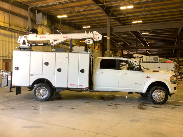 Brand New Ram Laramie Crew 6K crane Summit service truck in Heavy Trucks in City of Toronto - Image 2