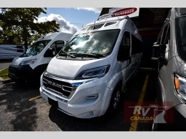 2025 Roadtrek Roadtrek Zion Slumber in RVs & Motorhomes in Ottawa - Image 6