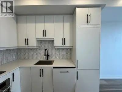Recently Built 1 Bedroom Corner Unit Condo in Central Downtown Kitchener! (Unit 1701) Conveniently l...
