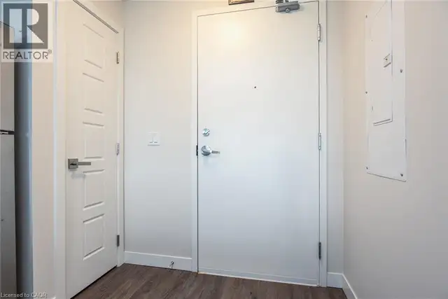 175 COMMONWEALTH Street Unit# 210 Kitchener, Ontario in Condos for Sale in Kitchener / Waterloo - Image 8