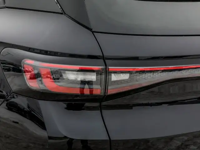 2025 Volkswagen ID.4 Pro | AWD | 21 Narvik Wheels | in Cars & Trucks in Tricities/Pitt/Maple - Image 13