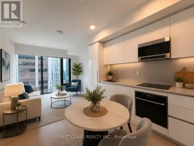 Welcome to 8 Cumberland Condo, built by Great Gulf. This very new unit features 1 bedroom plus a den...
