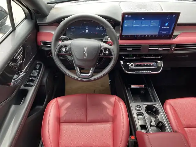 2025 Lincoln Corsair Reserve | Executive Driven in Cars & Trucks in Edmonton - Image 22