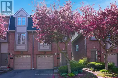 Tucked beside tranquil green space and steps to the Glen Erin/Fifth Line Trail, this is a beautifull...