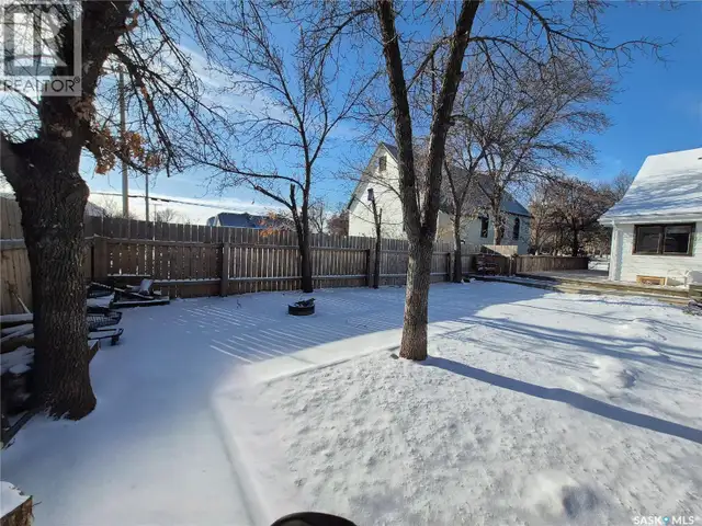 133 1st STREET W Ponteix, Saskatchewan in Houses for Sale in Swift Current - Image 32