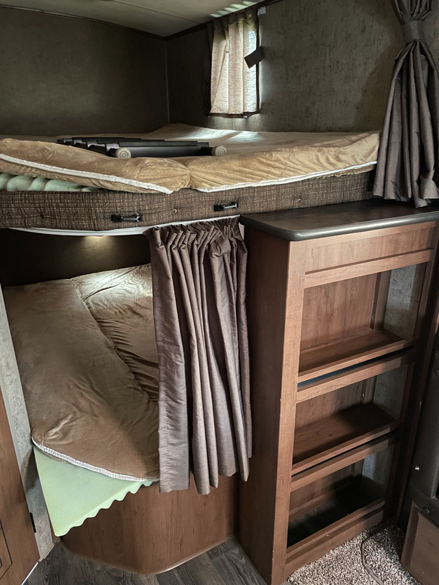 2019 OUTDOORS RV TIMBER RIDGE 27BH - ON CONSIGNMENT NO TAX in Travel Trailers & Campers in Regina - Image 9