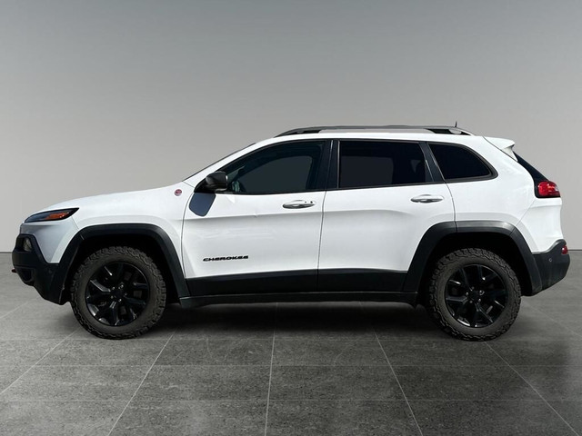2018 Jeep Cherokee Trailhawk Leather Plus 4x4 in Cars & Trucks in Calgary - Image 2