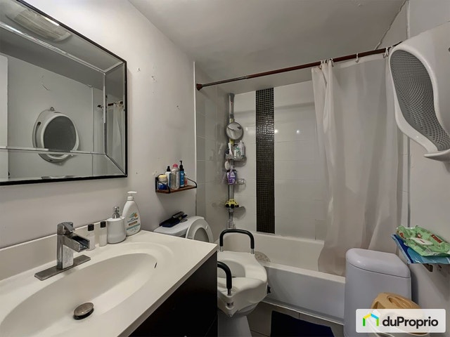 $299,000 - Condominium for sale in Longueuil (Vieux-Longueuil) — photo 3