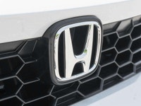 Engine: 2.0-litre 4-cylinder engine L/100Km City: 4.7 L/100Km Hwy: 5.1 (image 8)