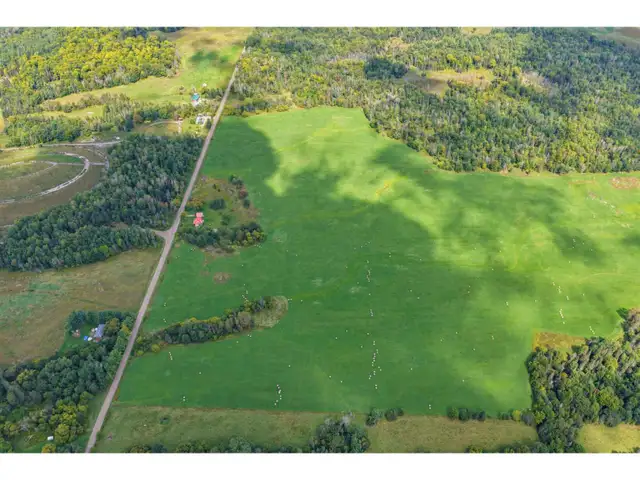 14 Ch. de Tancredia L'Île-du-Grand-Calumet, Quebec in Land for Sale in Gatineau - Image 25