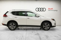 Locally owned AND super low KM!! Check out this Carfax 1 owner 2020 Nissan Rogue with All-Wheel Driv... (image 3)