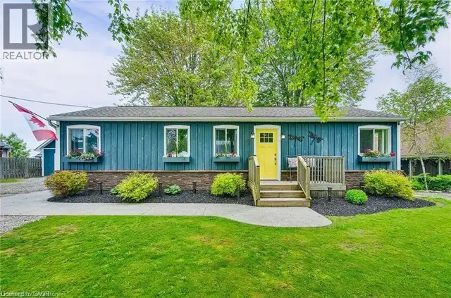 8 BEACH Road Lowbanks, Ontario in Houses for Sale in St. Catharines - Image 3