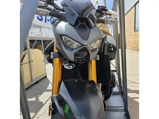 2026 Kawasaki Z900 SE in Sport Bikes in Brantford - Image 8