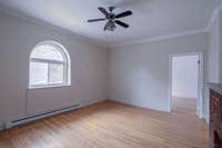 Akelius three bedroom apartment for rent. Located near Queen Mary Road and Ponsard Street in the Cot... (image 3)