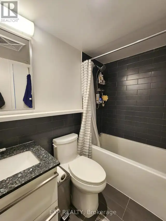 7 - 106 VARNA DRIVE Toronto (Englemount-Lawrence), Ontario in Long Term Rentals in City of Toronto - Image 8