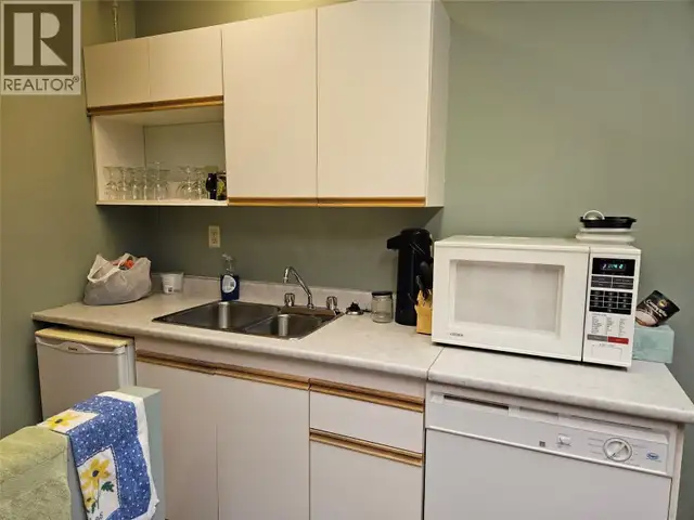 2 Front Street Penticton, British Columbia in Commercial & Office Space for Sale in Penticton - Image 10