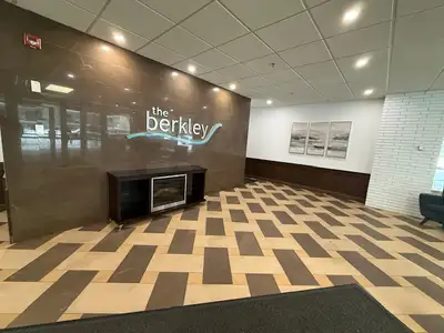 Great 4th Avenue location - walking distance from downtown! The Bentley Condominium offers a secure...