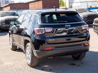 4x4, 2.0L Turbo, Heated Seats, Backup Camera, Full-Speed Forward Collision Warning Plus, Active Lane... (image 2)