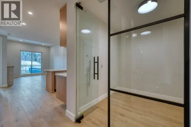 75 Predator Ridge Drive Unit# 208 Vernon, British Columbia in Condos for Sale in Fort St. John - Image 6