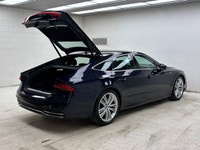 1 Owner Local Trade!!! Only 49,008 KM!! This Audi A7 Sportback delivers a Intercooled Turbo Gas/Elec... (image 7)