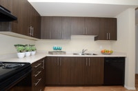 Broadstreet's Henderson Meadows offers 1, 2, and 3 bedroom pet friendly apartments for rent in the c... (image 5)