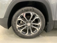 Check out this vehicle's pictures, features, options and specs, and let us know if you have any ques... (image 5)