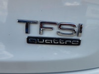 Extra clean inside and out, backup camera, AWD, power sunroof/moonroof, fully loaded, winter rims an... (image 9)