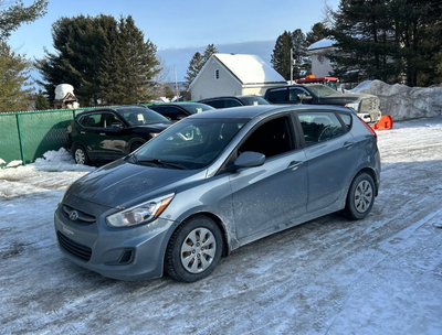 2017 Hyundai Accent Hatchback 1.6 L GL Automatique 166 000 KM . AUCUN ACCIDENT - CARFAX DISPONIBLE ....