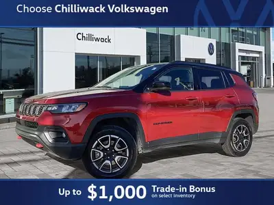 This Jeep Compass boasts a Intercooled Turbo Regular Unleaded I-4 2.0 L/122 engine powering this Aut...