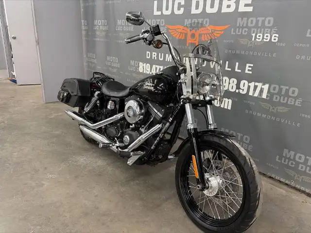2015 Harley-Davidson FXDB Street Bob in Street, Cruisers & Choppers in Drummondville - Image 3
